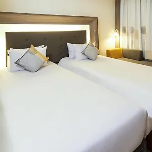 Ξενοδοχείο Novotel World Forum